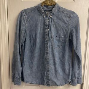 Gap denim button up shirt